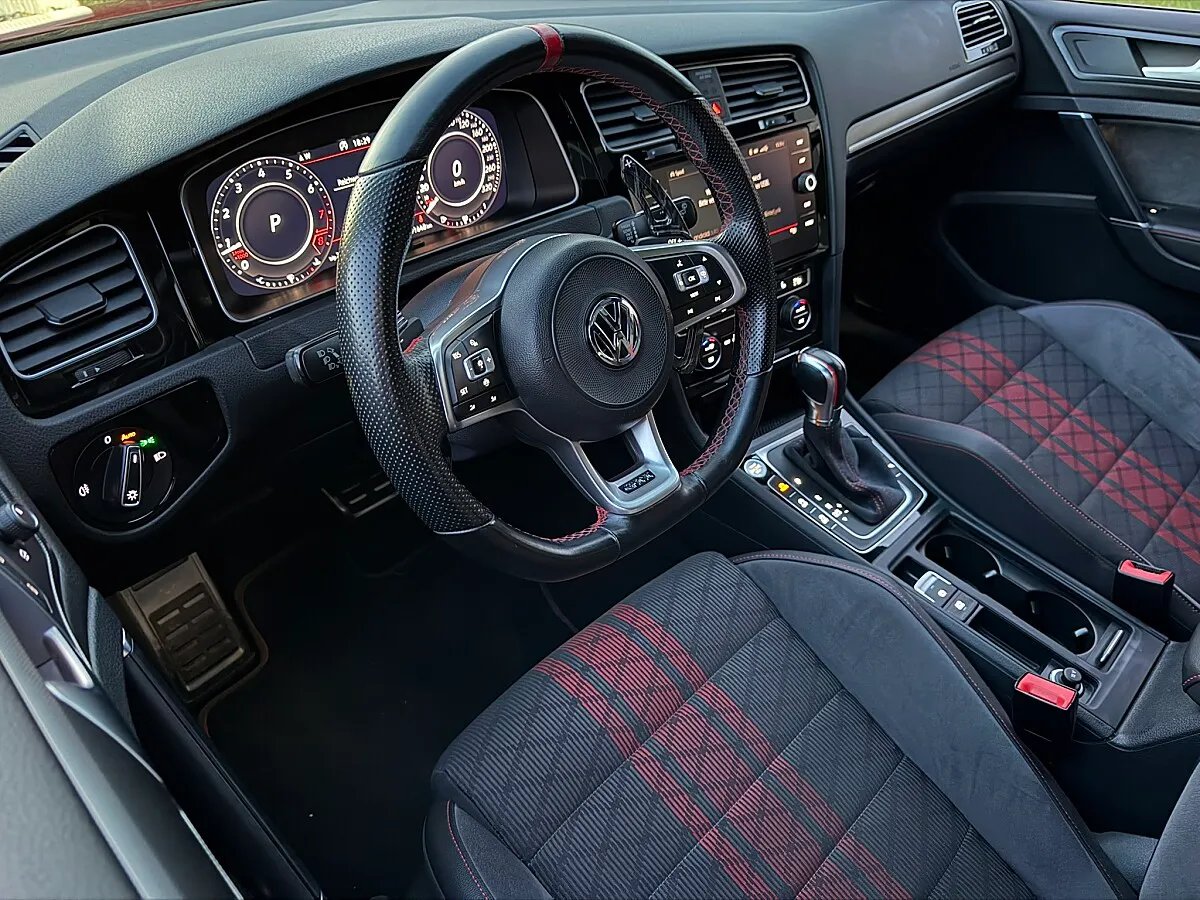 VW Golf